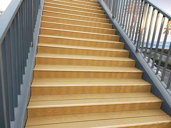 威海木塑楼梯台阶地板